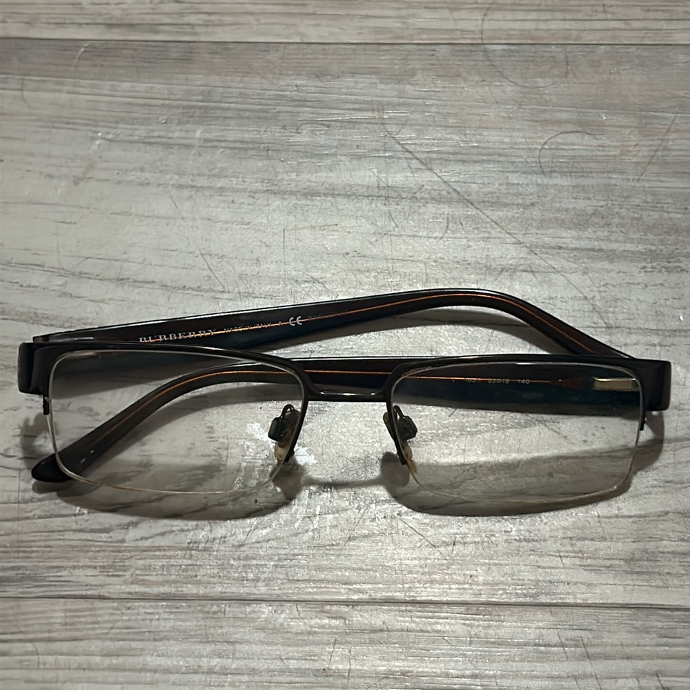 burberry glasses women